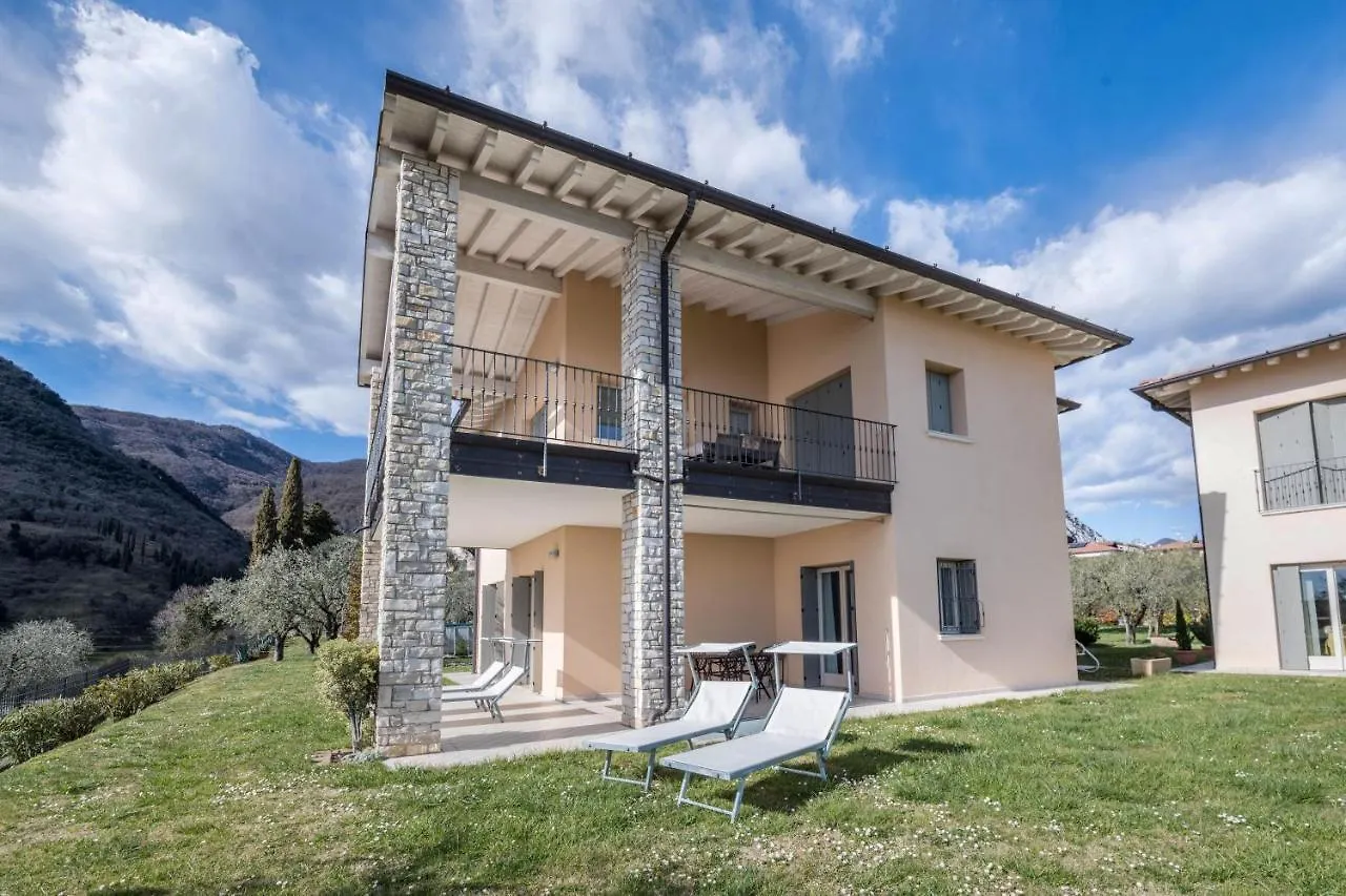 Apartment Loretta In Villa Fiore Toscolano Maderno