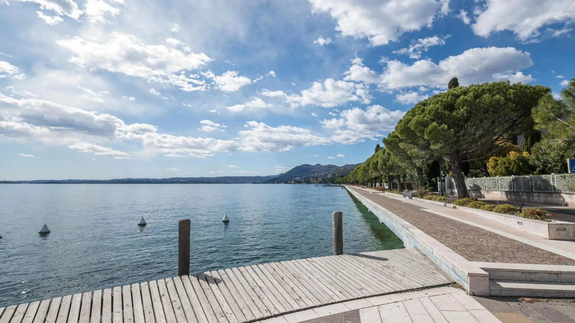 Apartment Loretta In Villa Fiore Toscolano Maderno